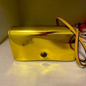 COACH Yellow chrome crossbody. Pristine condition